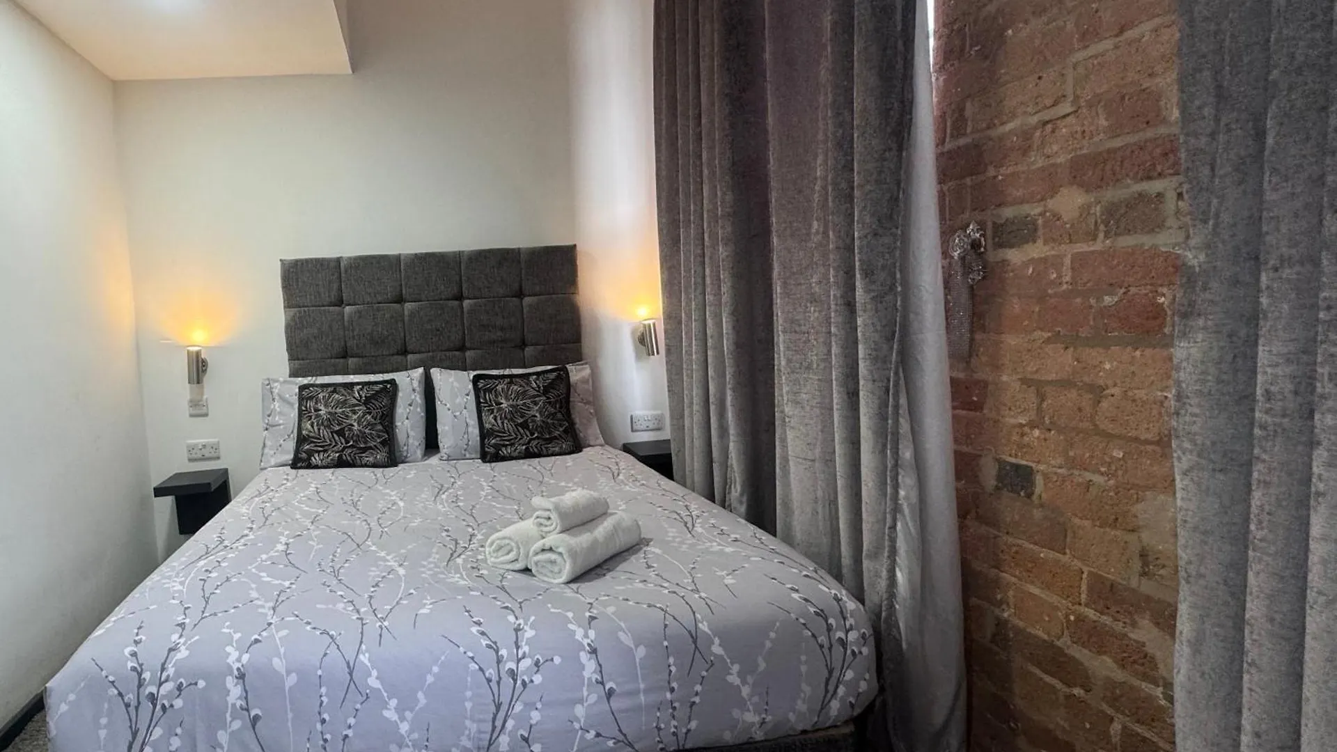 Kick Back Relax Stylish Space Nottingham