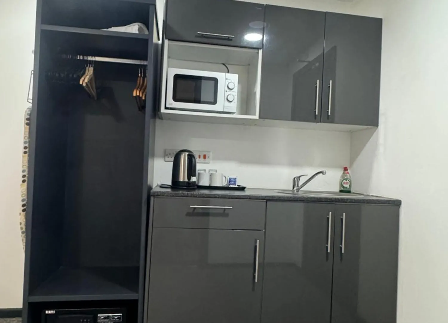 Kick Back Relax Stylish Space Nottingham Apartment